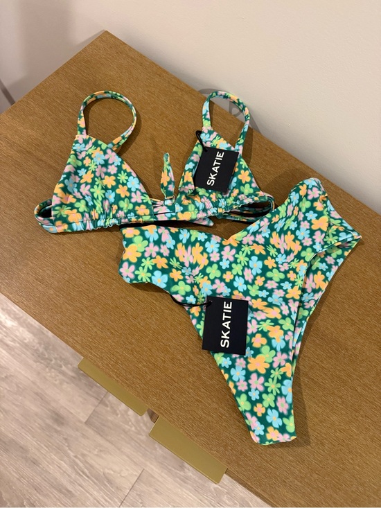 Skatie Other - Skatie Green Floral Bikini Set with Yellow & Pink Blooms